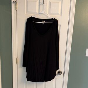 Cato Black V-Neck Tunic Top